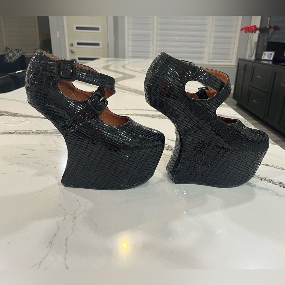 Jeffery Campbell Havana Last Heelless Platforms, Size 8.5